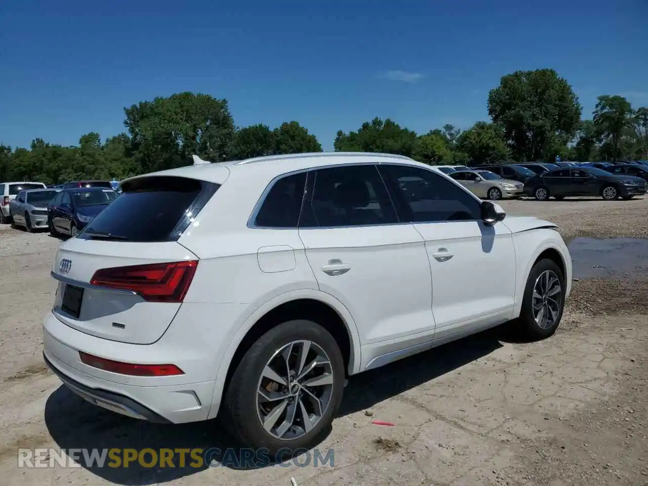 3 Фотография поврежденного автомобиля WA1BAAFYXM2084776 AUDI Q5 2021
