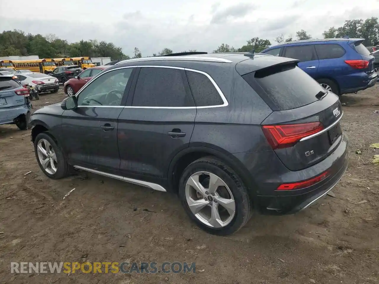 2 Photograph of a damaged car WA1CAAFY0M2022002 AUDI Q5 2021