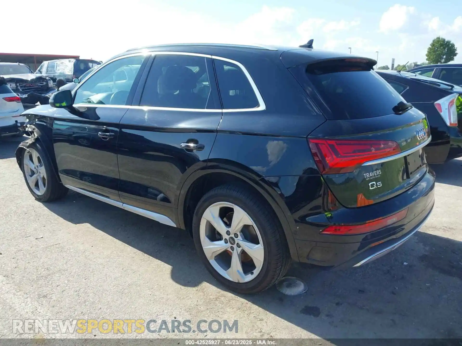 3 Photograph of a damaged car WA1CAAFY1M2008500 AUDI Q5 2021
