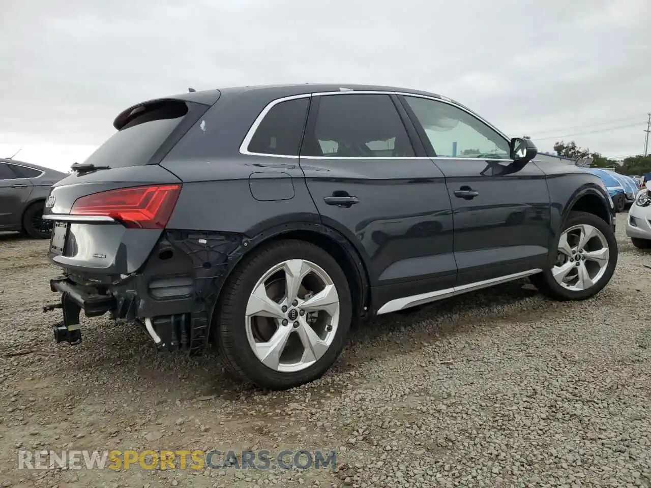 3 Photograph of a damaged car WA1CAAFY2M2040789 AUDI Q5 2021