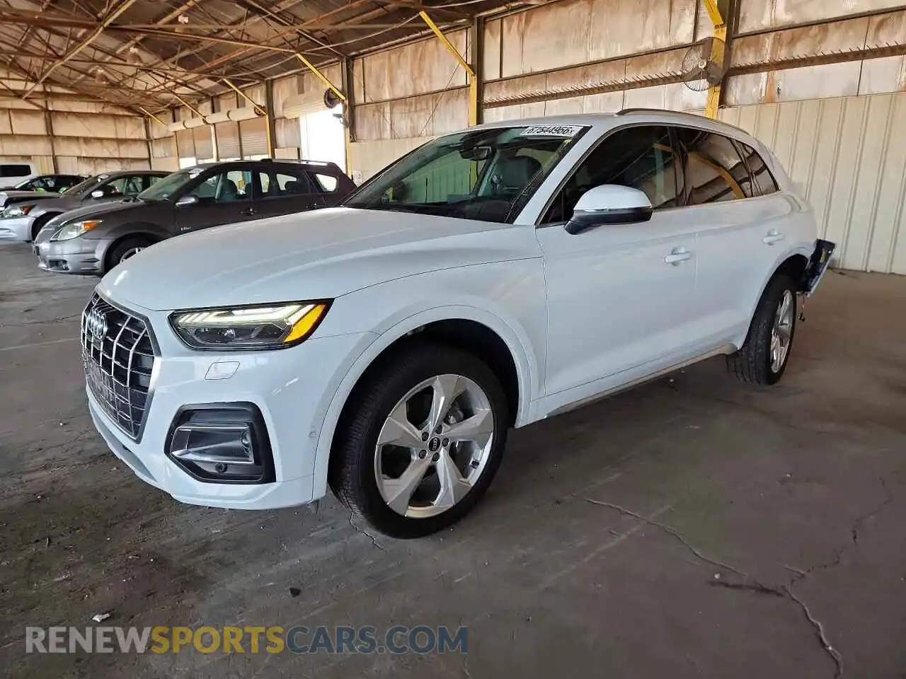 1 Photograph of a damaged car WA1CAAFY5M2022979 AUDI Q5 2021