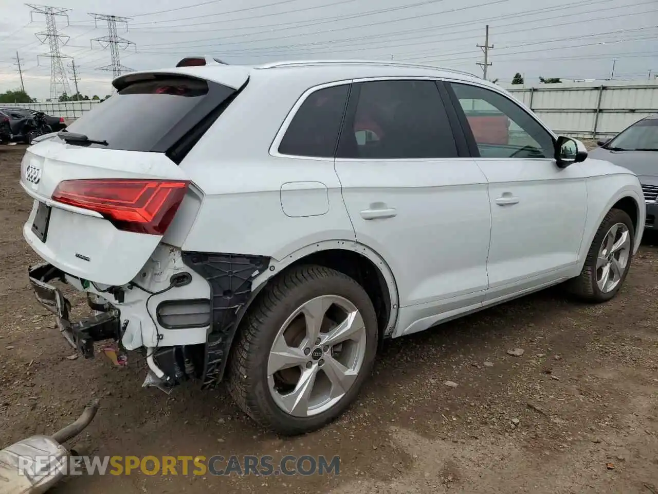 3 Photograph of a damaged car WA1CAAFY8M2032874 AUDI Q5 2021