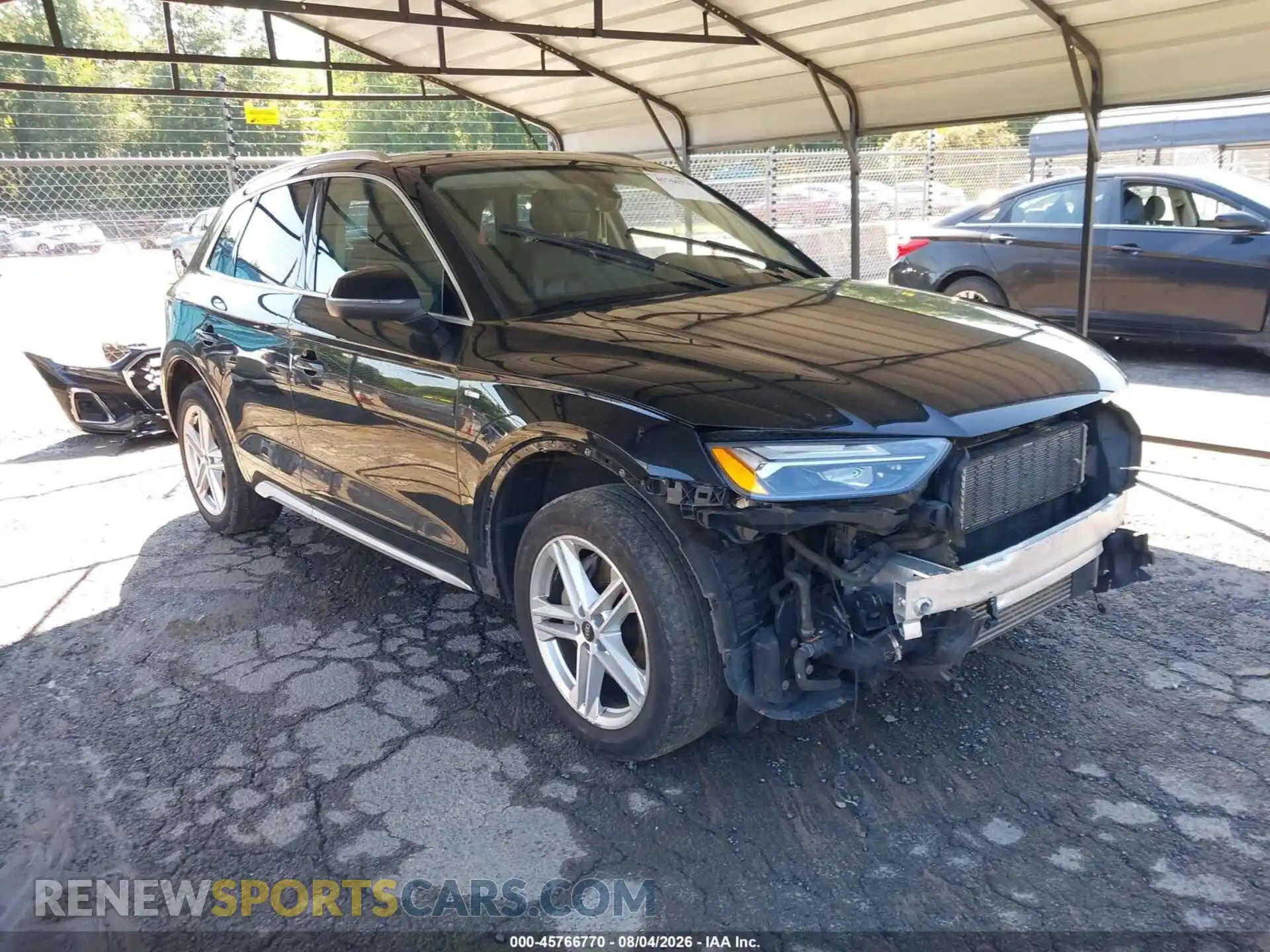1 Photograph of a damaged car WA1E2AFY2M2026736 AUDI Q5 2021