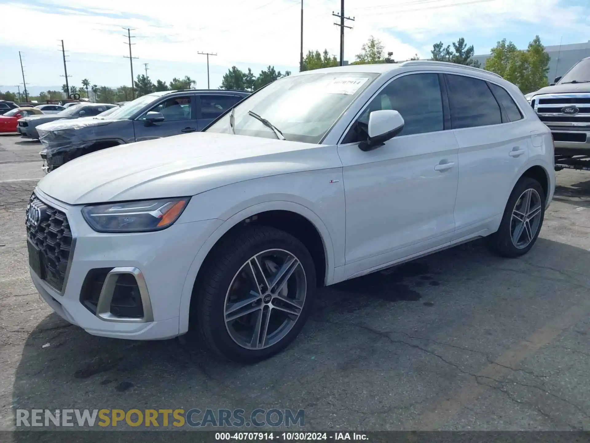 2 Photograph of a damaged car WA1E2AFY2M2044914 AUDI Q5 2021