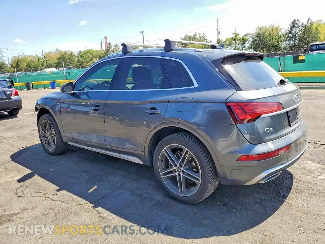 2 Photograph of a damaged car WA1E2AFY2M2109437 AUDI Q5 2021