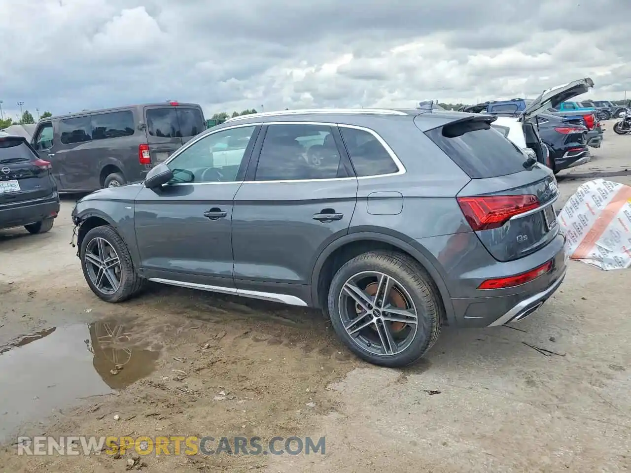 2 Фотография поврежденного автомобиля WA1E2AFY2M2125945 AUDI Q5 2021
