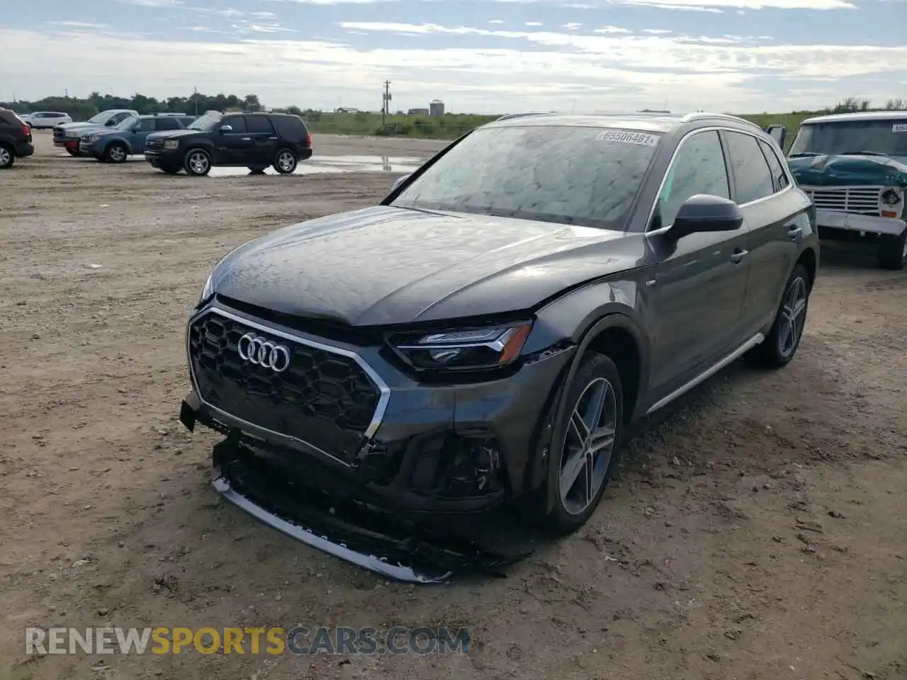 2 Photograph of a damaged car WA1E2AFY2M2129946 AUDI Q5 2021