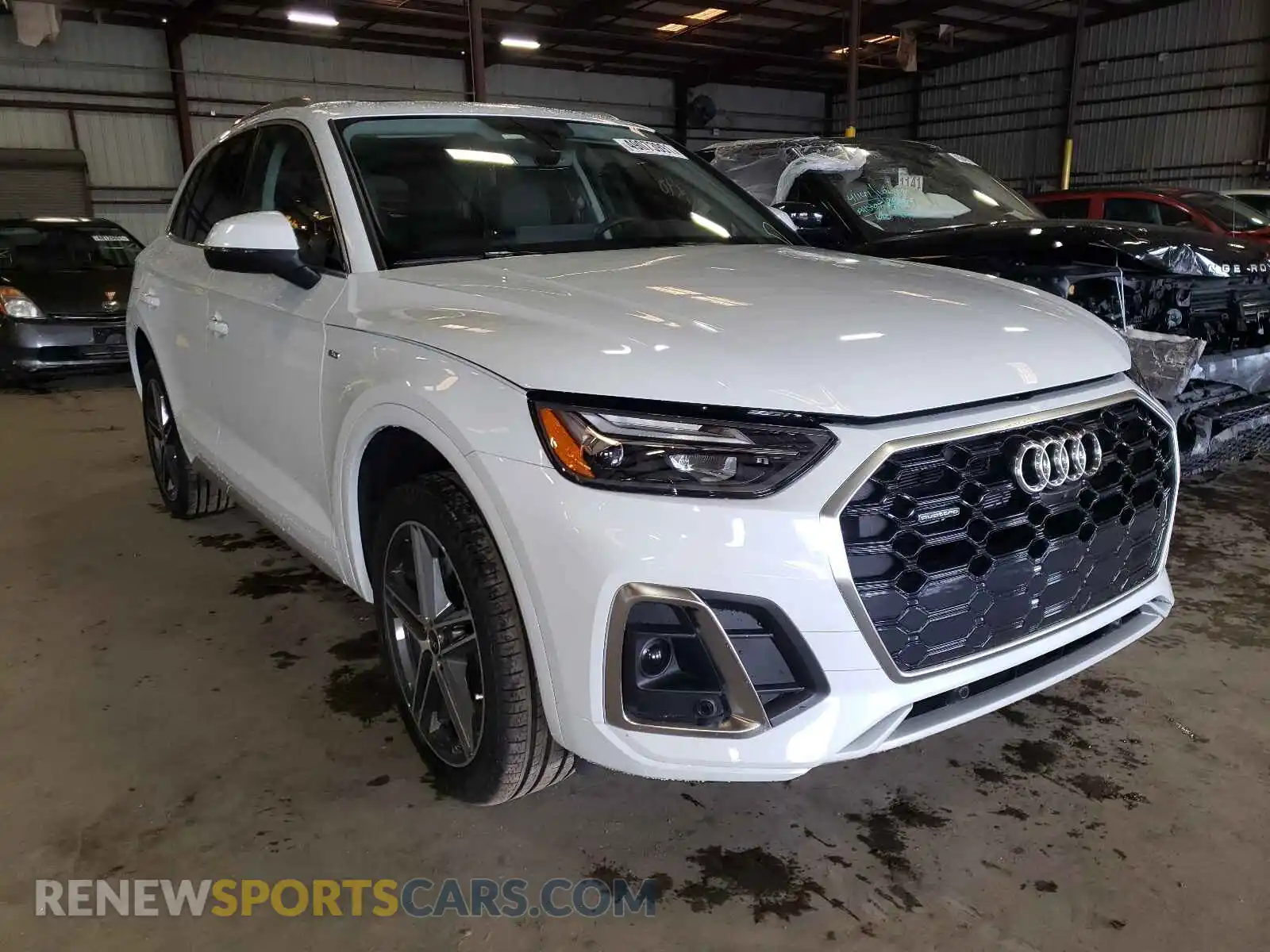 1 Photograph of a damaged car WA1E2AFY5M2037830 AUDI Q5 2021