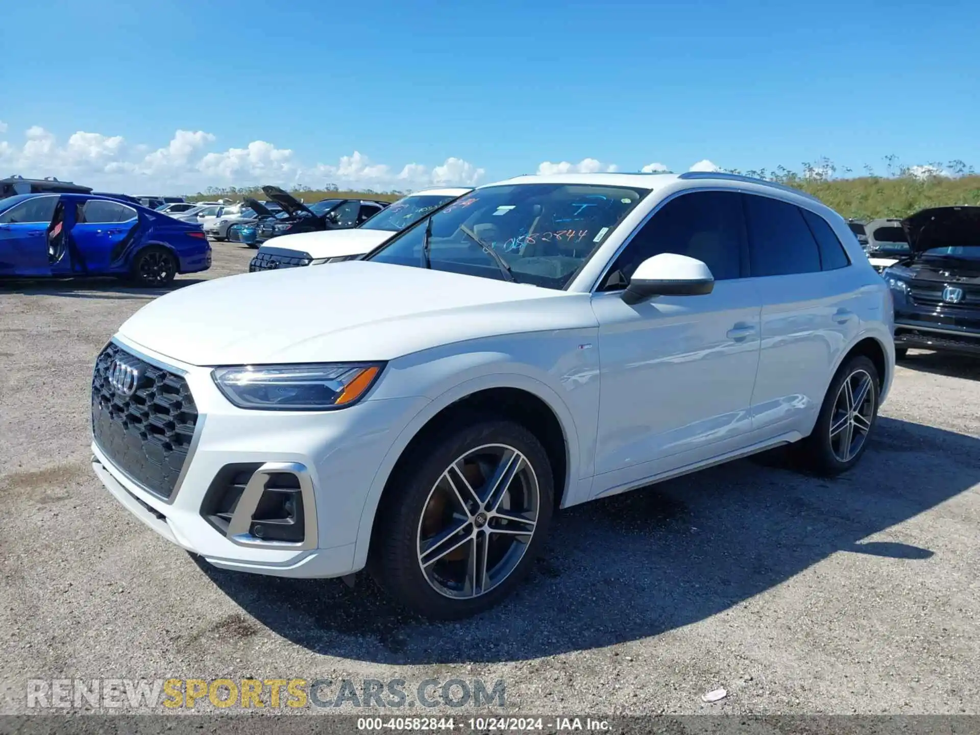 2 Photograph of a damaged car WA1E2AFY5M2133179 AUDI Q5 2021