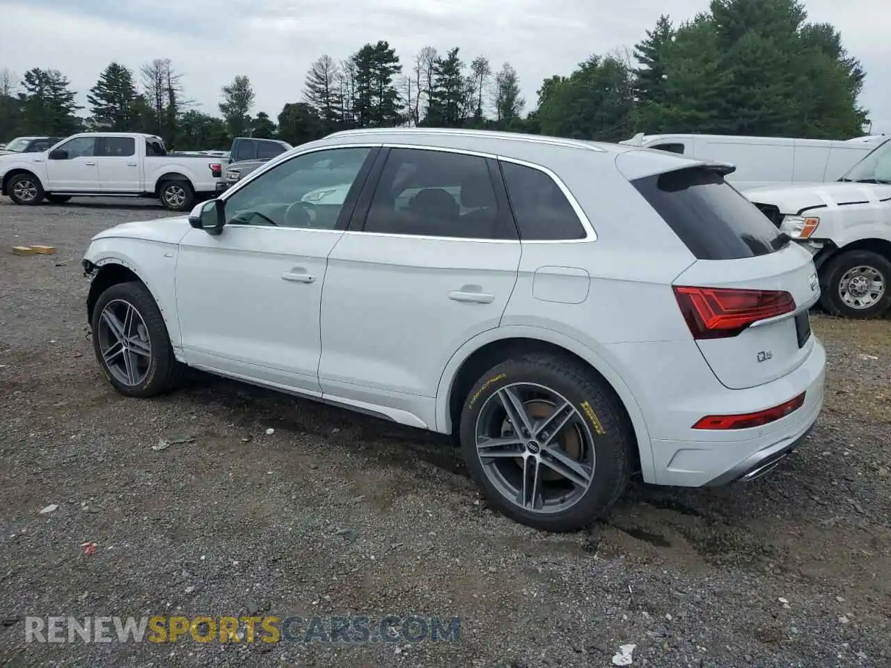 2 Photograph of a damaged car WA1E2AFY6M2018638 AUDI Q5 2021