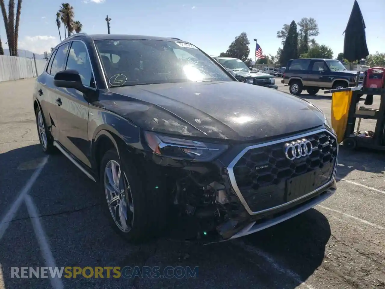 1 Photograph of a damaged car WA1E2AFY8M2060714 AUDI Q5 2021