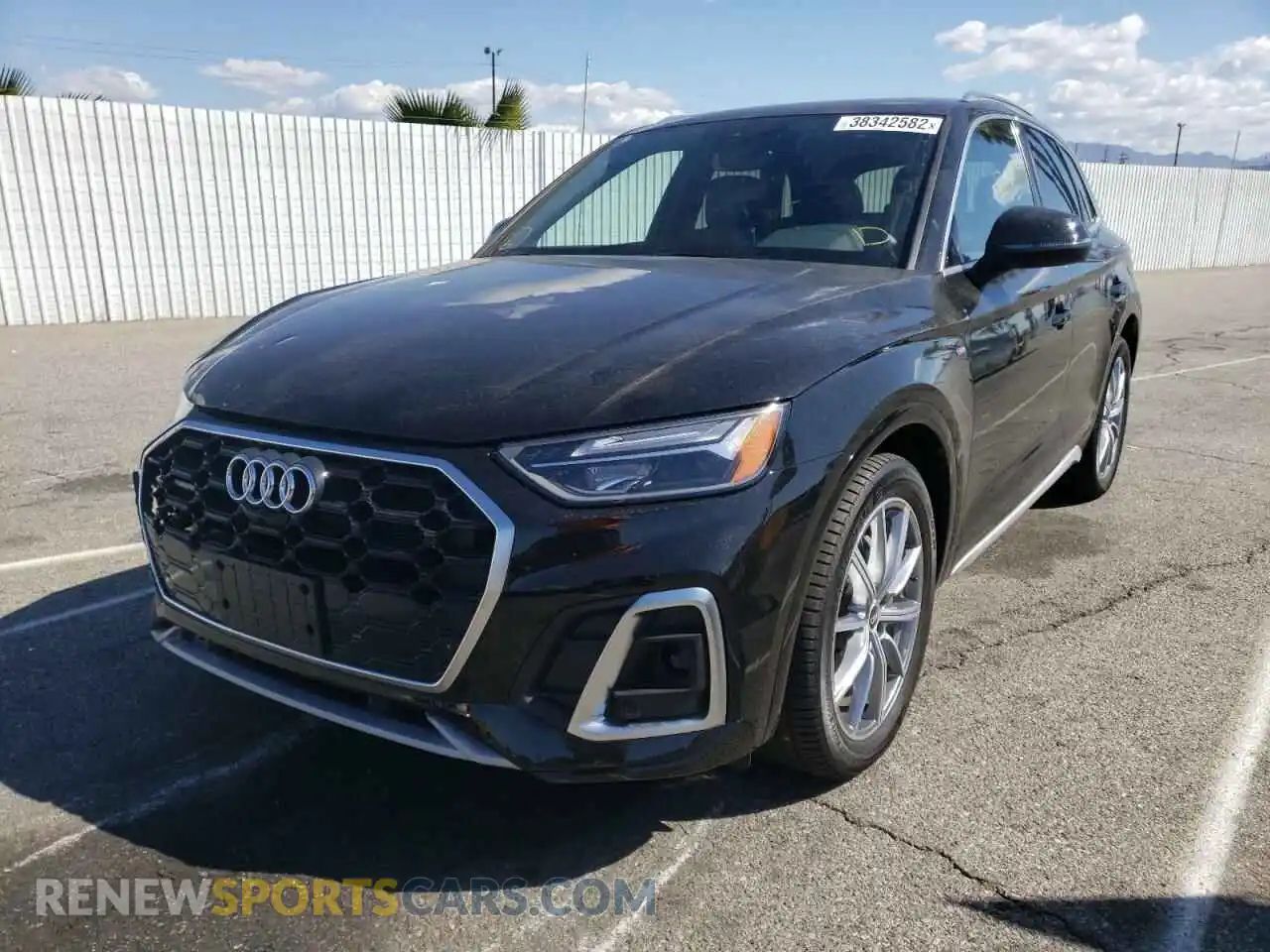 2 Photograph of a damaged car WA1E2AFY8M2060714 AUDI Q5 2021