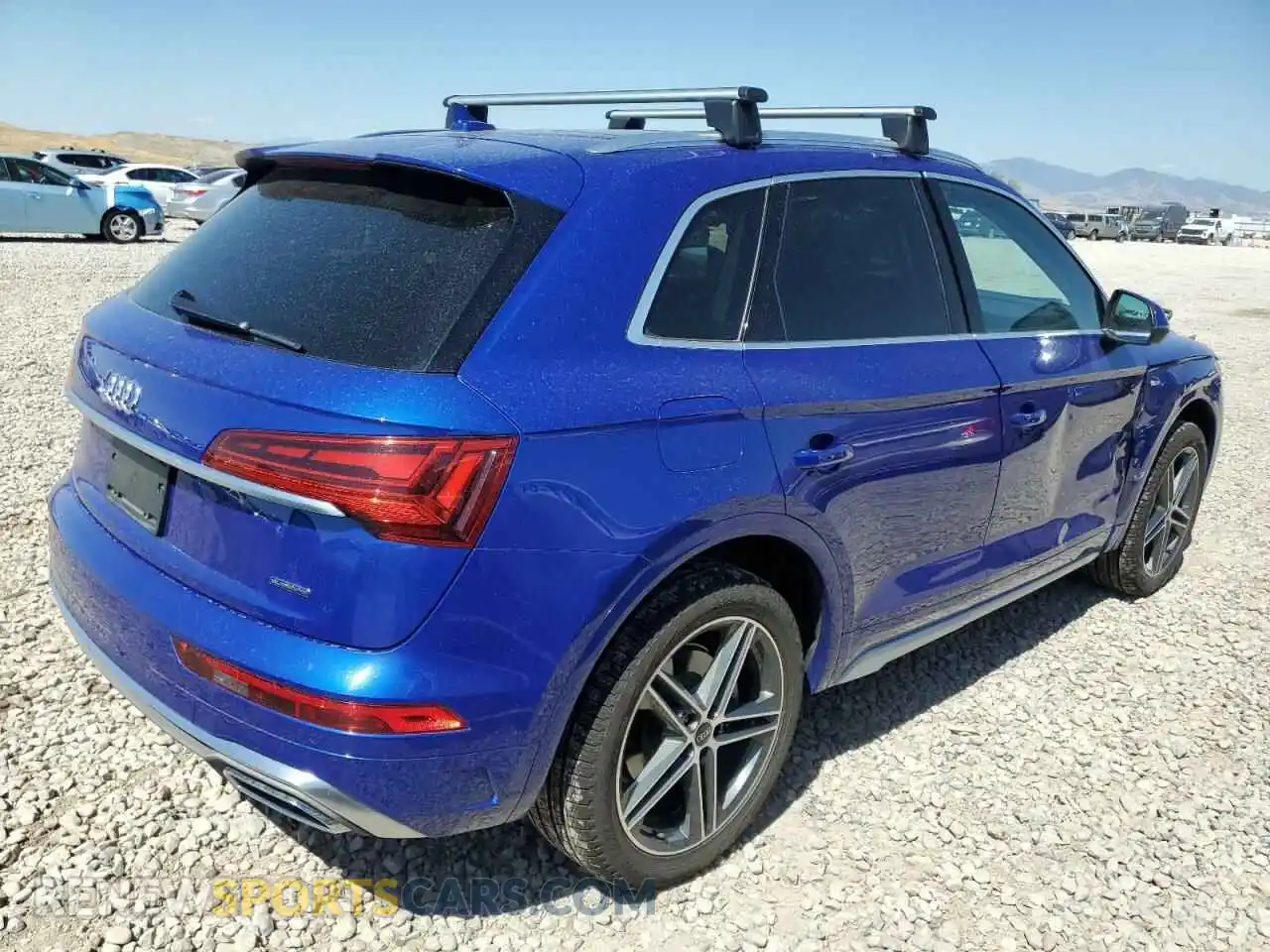 3 Photograph of a damaged car WA1E2AFY8M2107868 AUDI Q5 2021