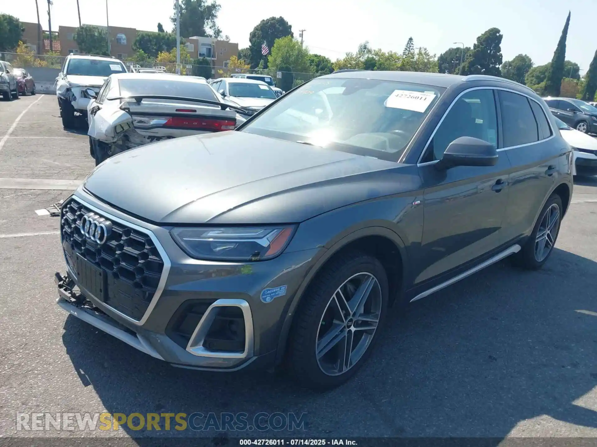 2 Photograph of a damaged car WA1E2AFY9M2044909 AUDI Q5 2021