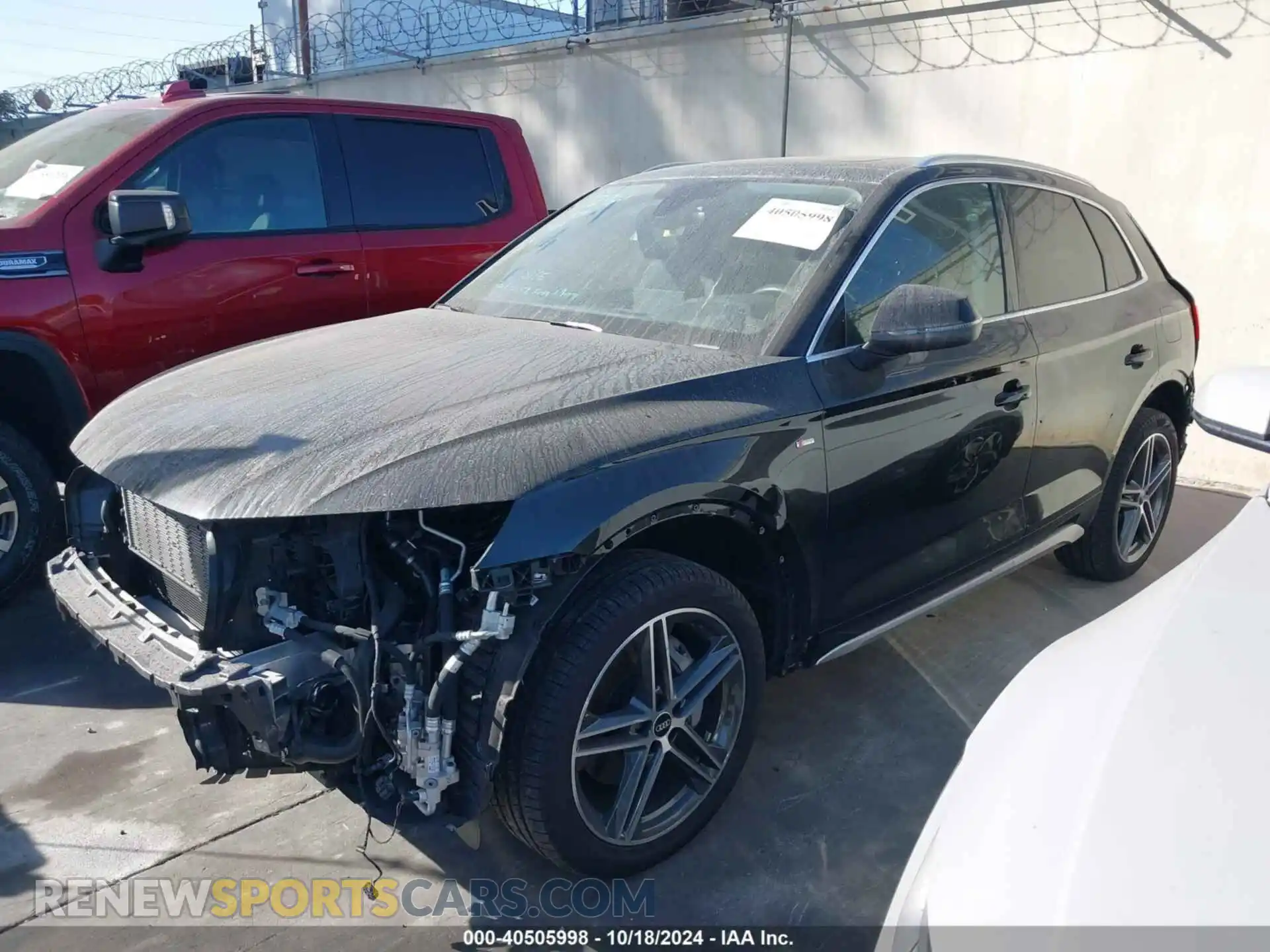 2 Photograph of a damaged car WA1E2AFYXM2103949 AUDI Q5 2021