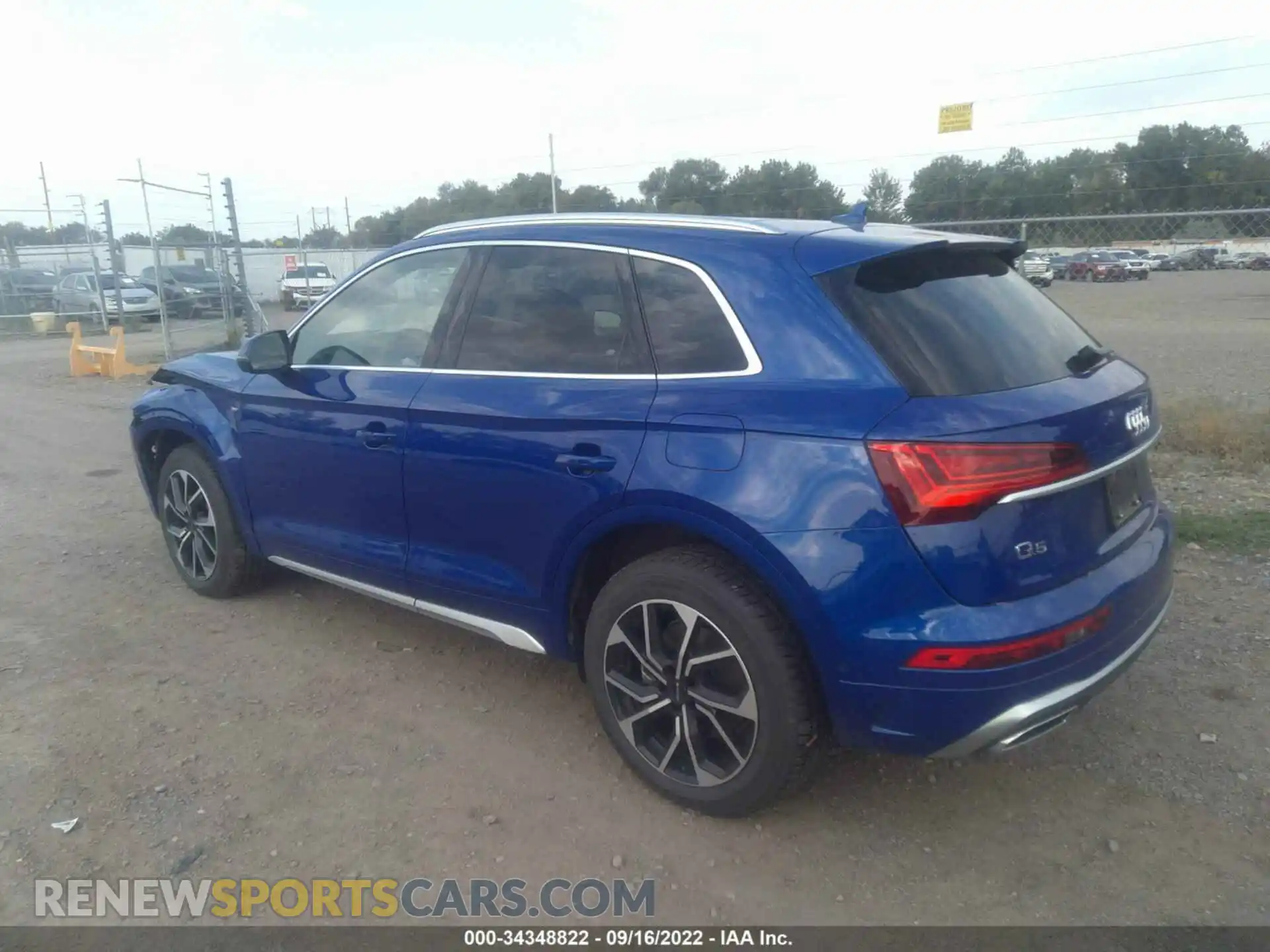 3 Photograph of a damaged car WA1F2AFY6M2008082 AUDI Q5 2021