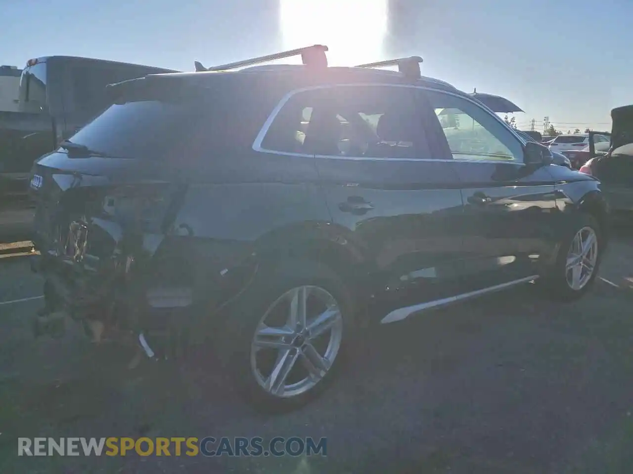 3 Photograph of a damaged car WA1F2AFY9M2069989 AUDI Q5 2021