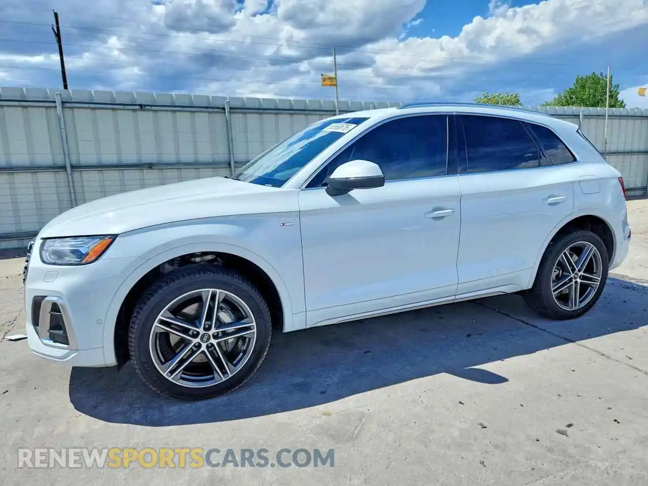 1 fotografías del automóvil dañado WA1F2BFY7M2044062 AUDI Q5 2021