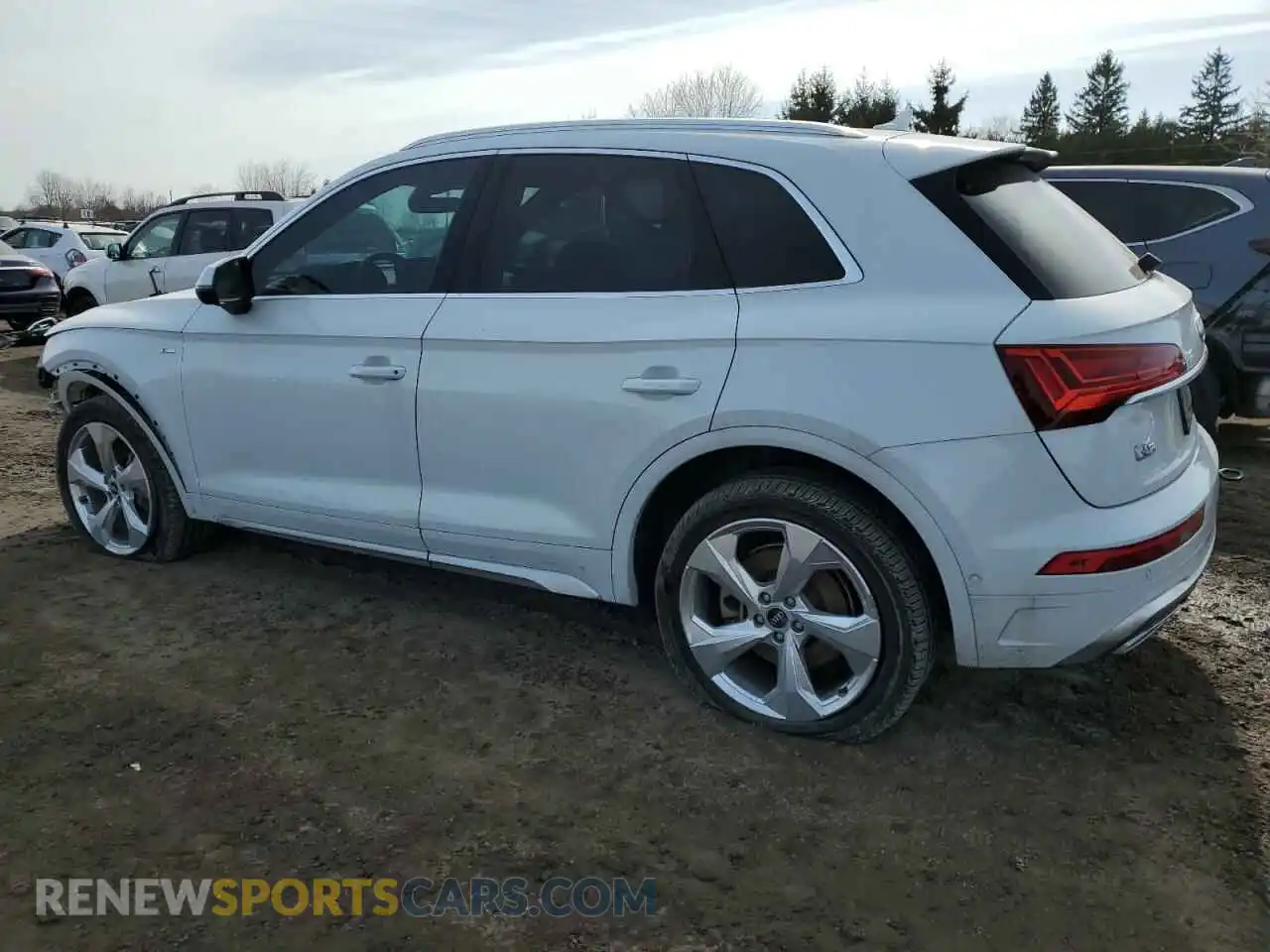 2 Photograph of a damaged car WA1FAAFY7M2047170 AUDI Q5 2021