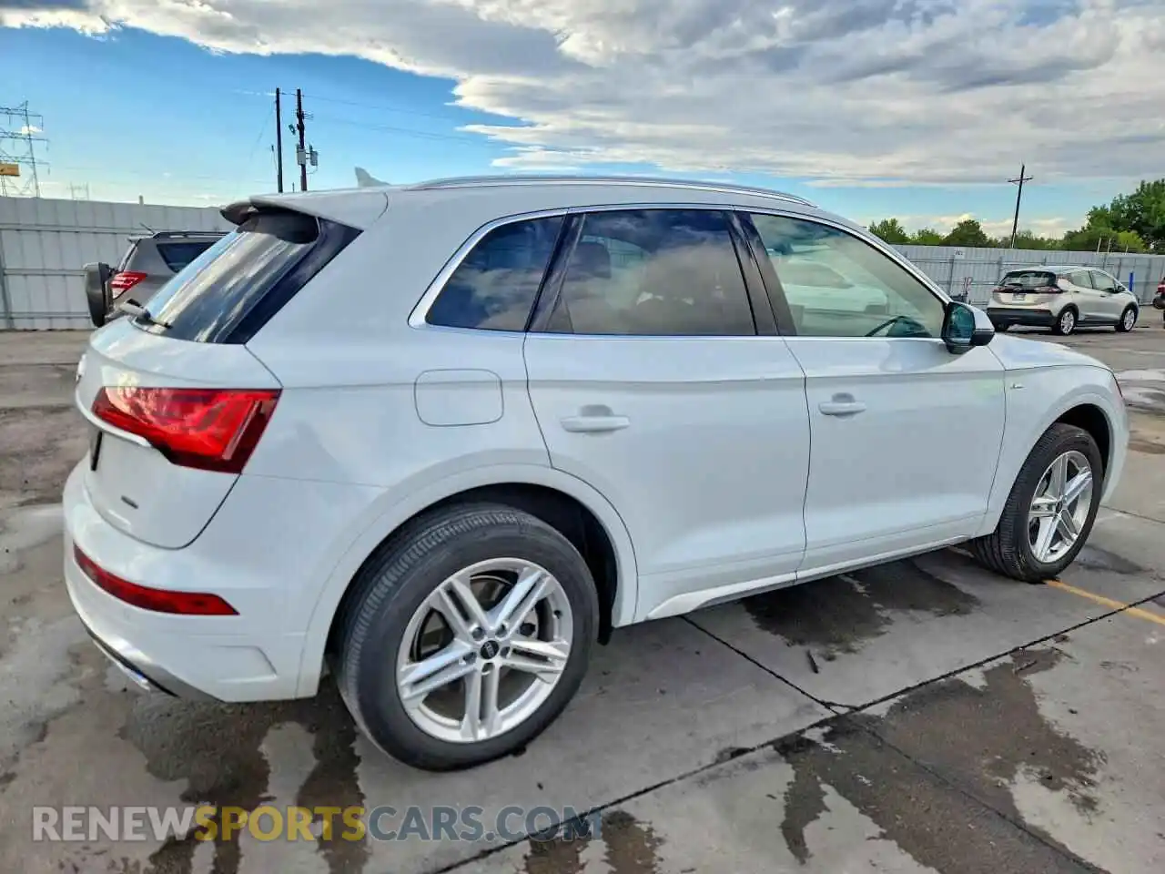 3 Photograph of a damaged car WA1G2AFY6M2048506 AUDI Q5 2021
