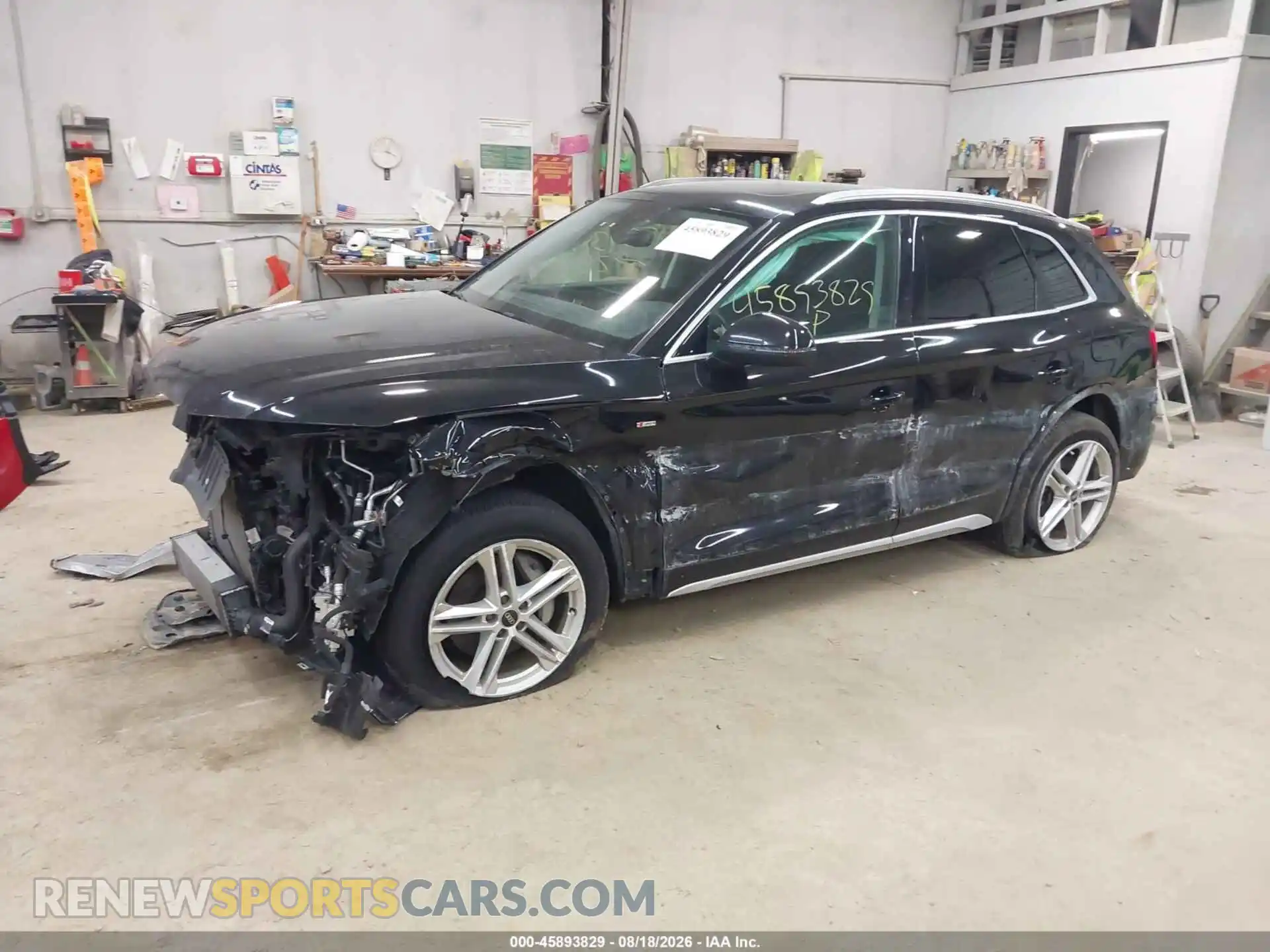 2 Photograph of a damaged car WA1G2AFY9M2026323 AUDI Q5 2021