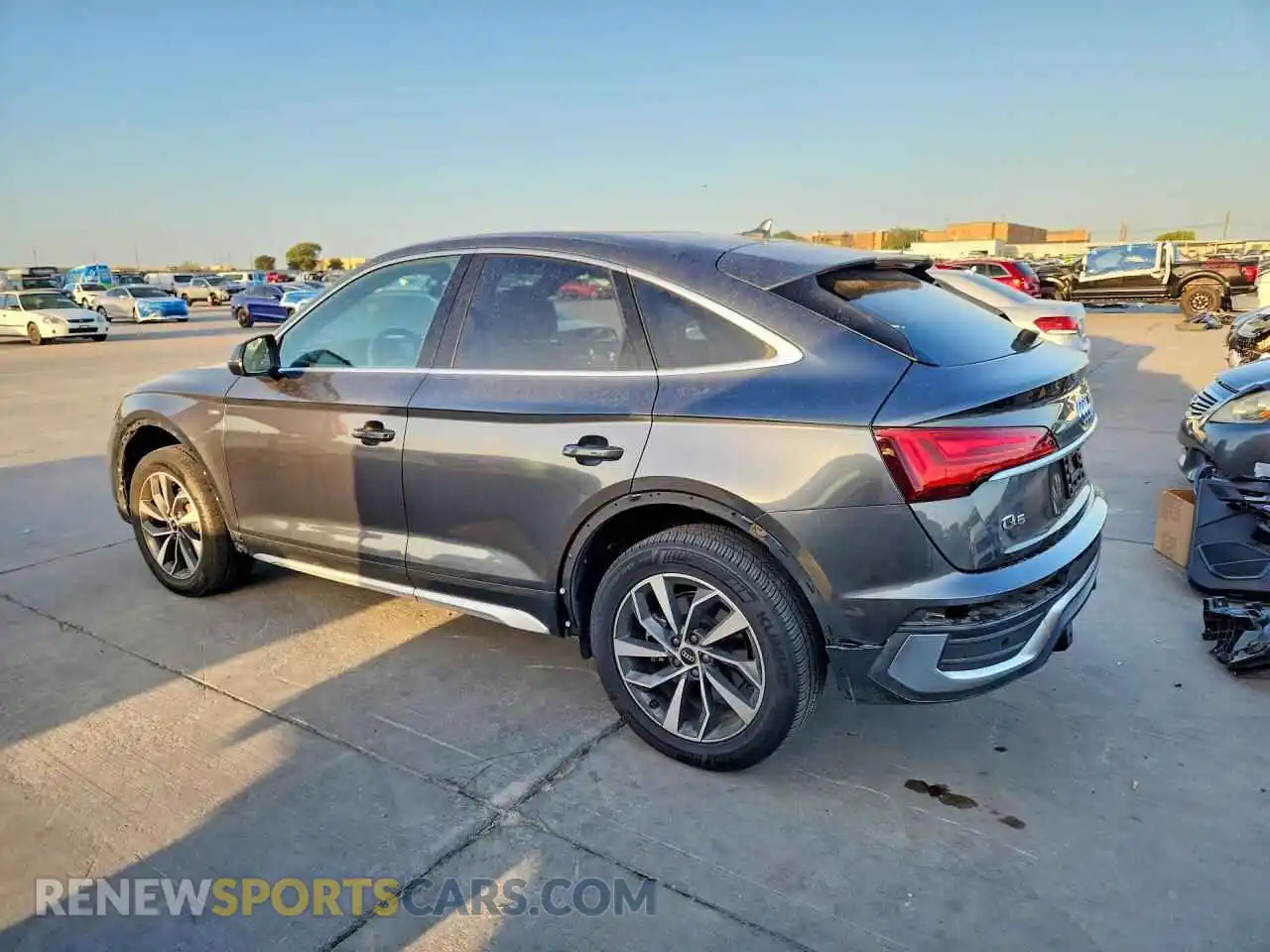 2 fotografías del automóvil dañado WA14AAFY4N2089563 AUDI Q5 2022