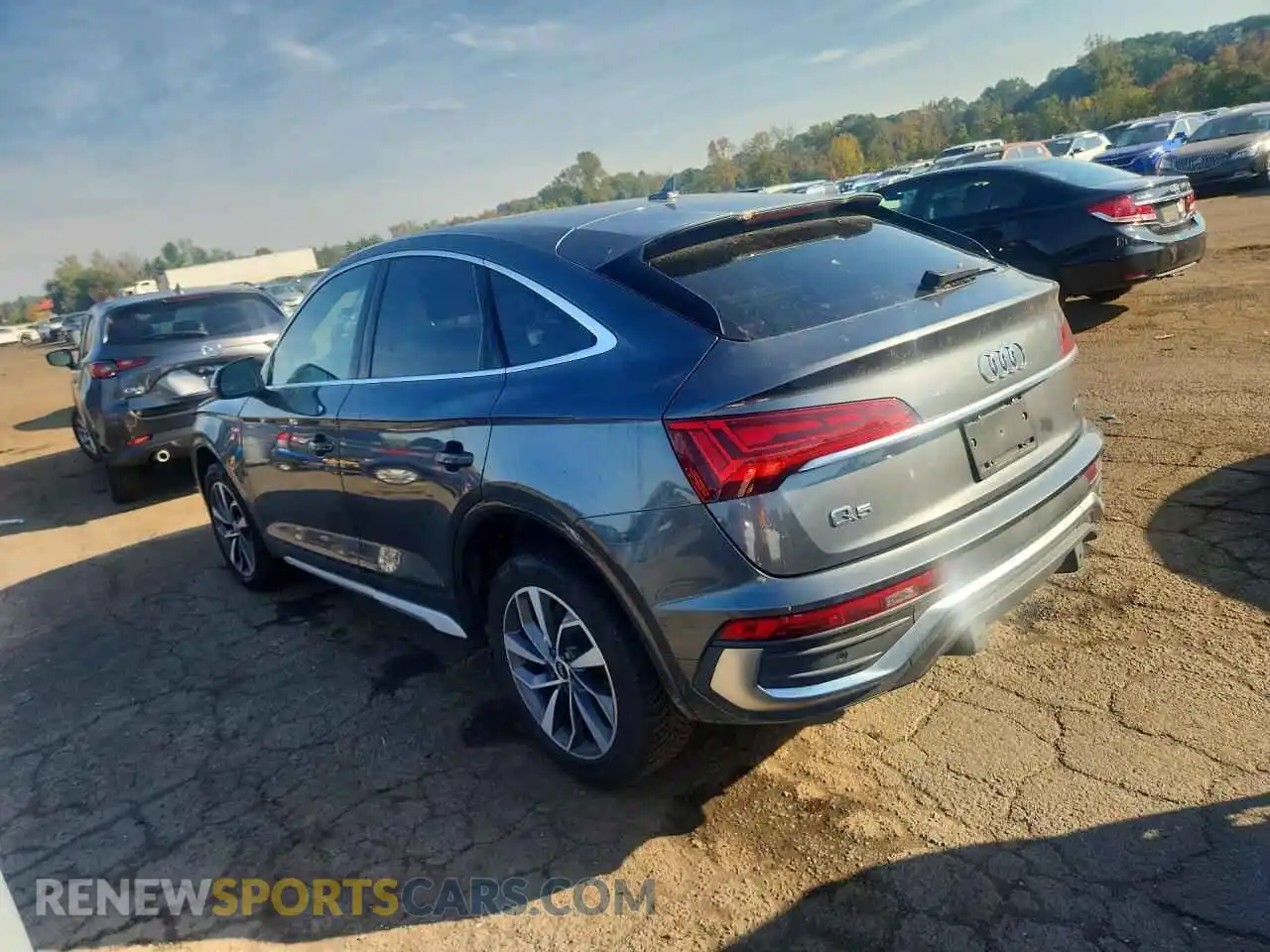 2 fotografías del automóvil dañado WA15AAFY7N2121006 AUDI Q5 2022