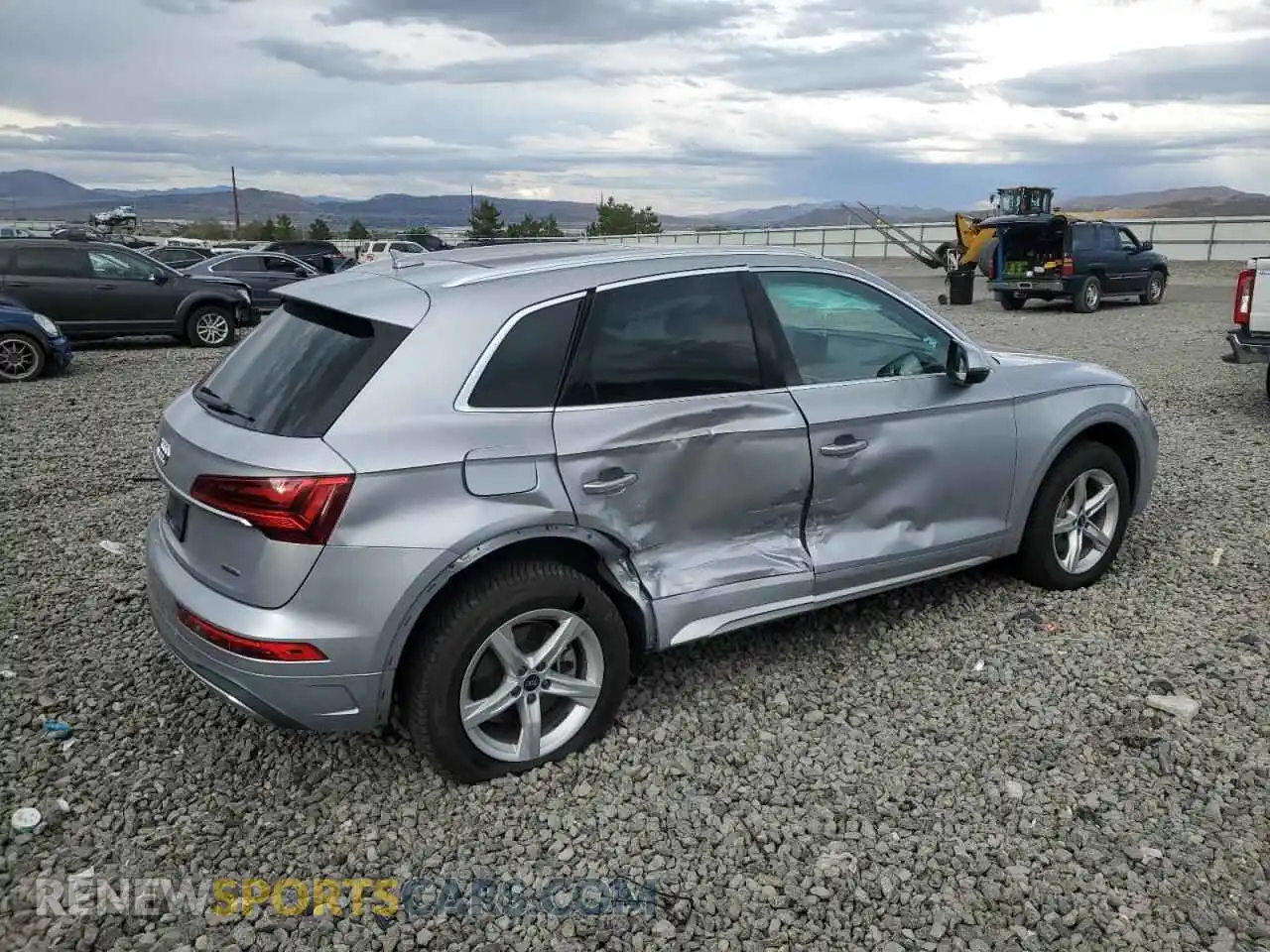 3 Photograph of a damaged car WA1ABAFY0N2122512 AUDI Q5 2022