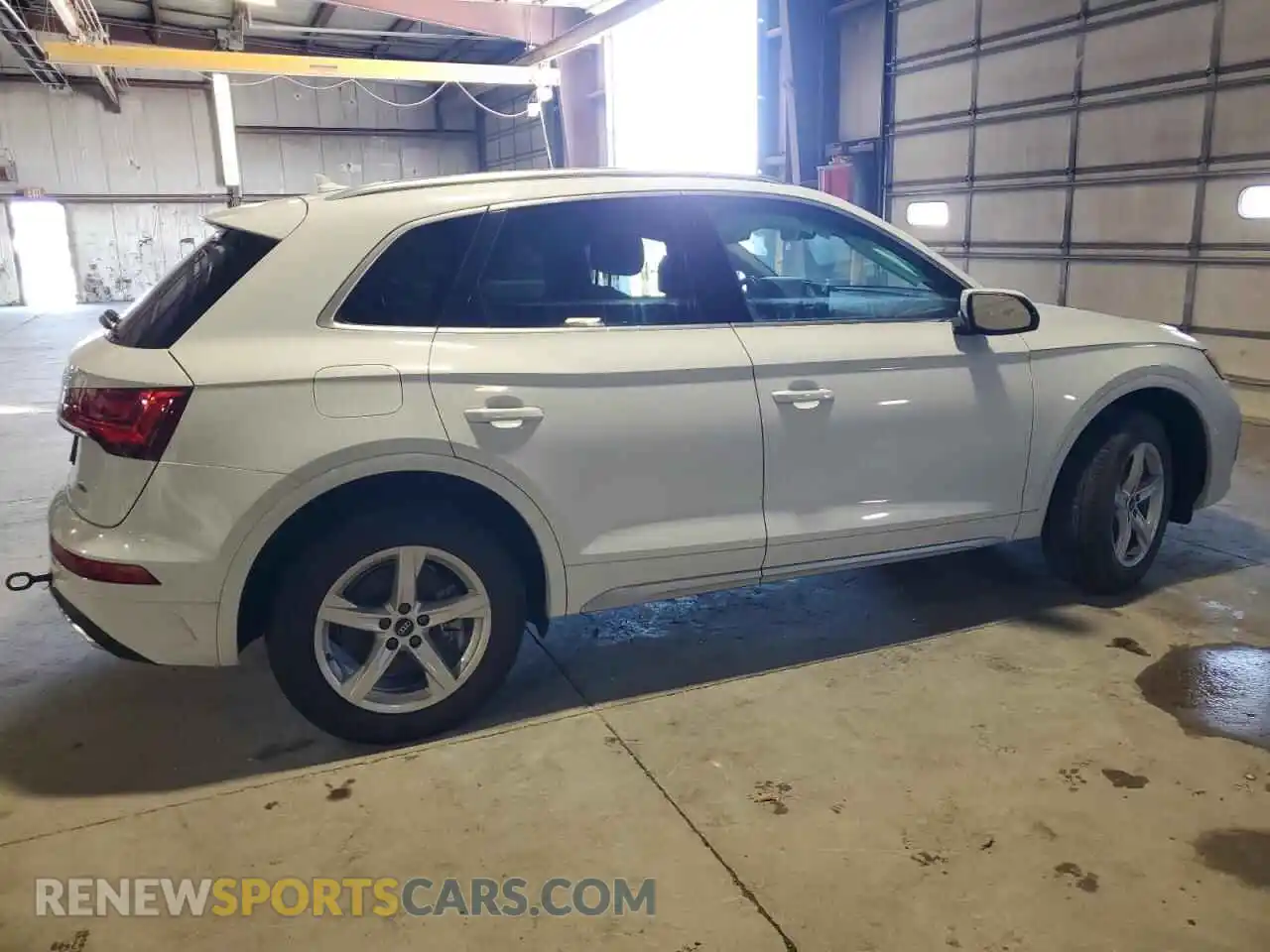 3 Photograph of a damaged car WA1ABAFY5N2124658 AUDI Q5 2022