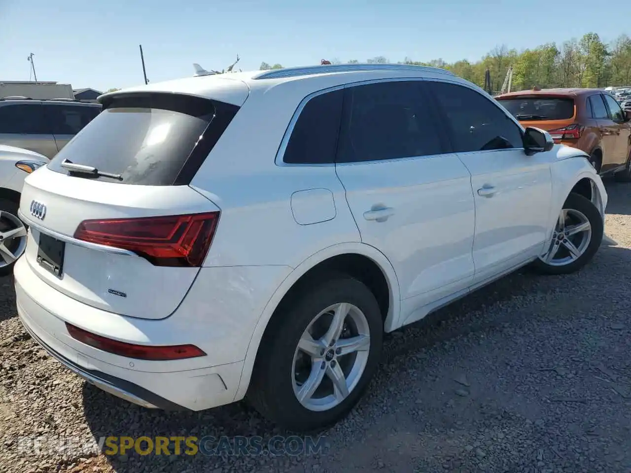 3 Photograph of a damaged car WA1ABAFY8N2099612 AUDI Q5 2022