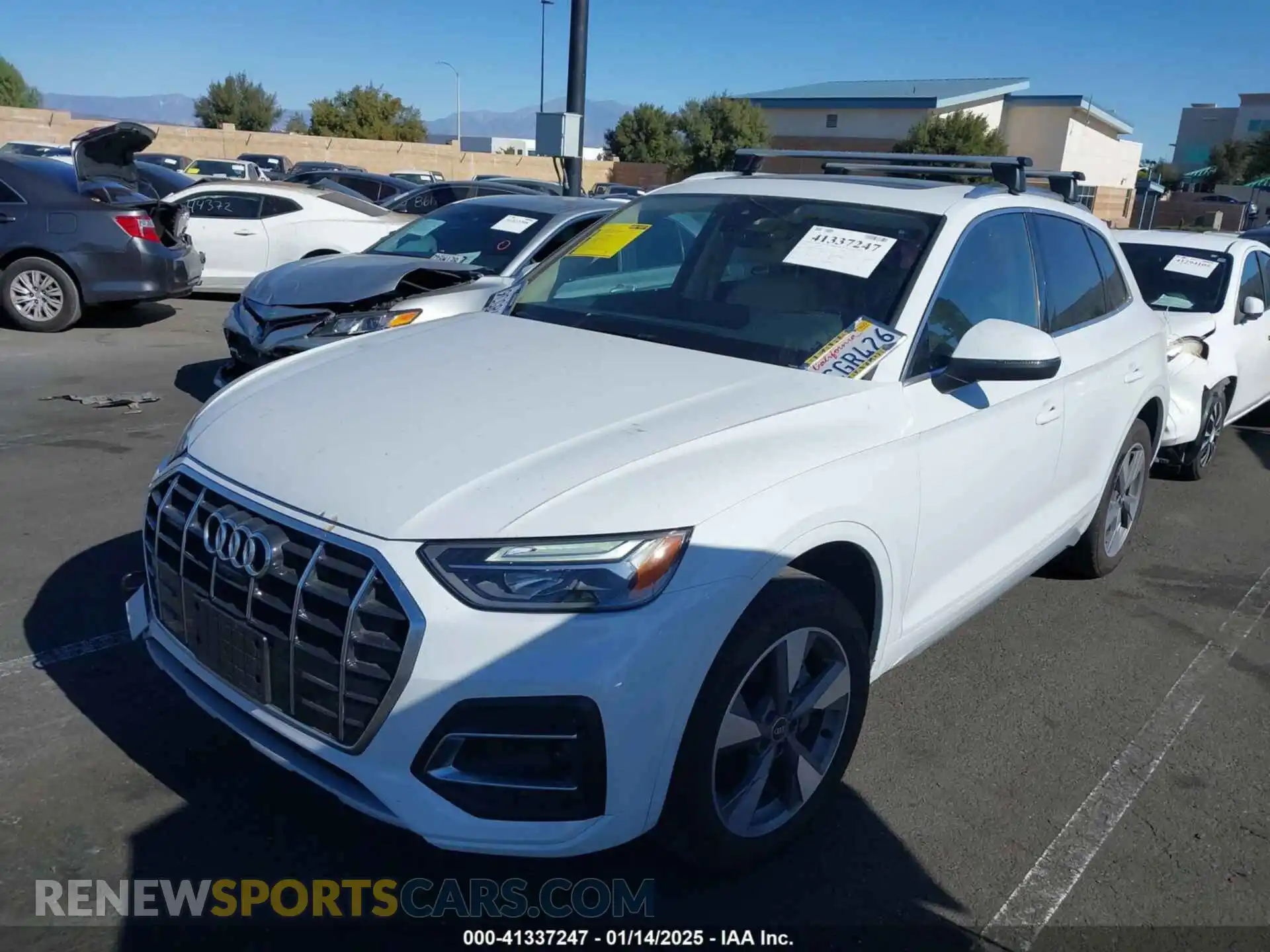 2 Photograph of a damaged car WA1BBAFY5N2139584 AUDI Q5 2022
