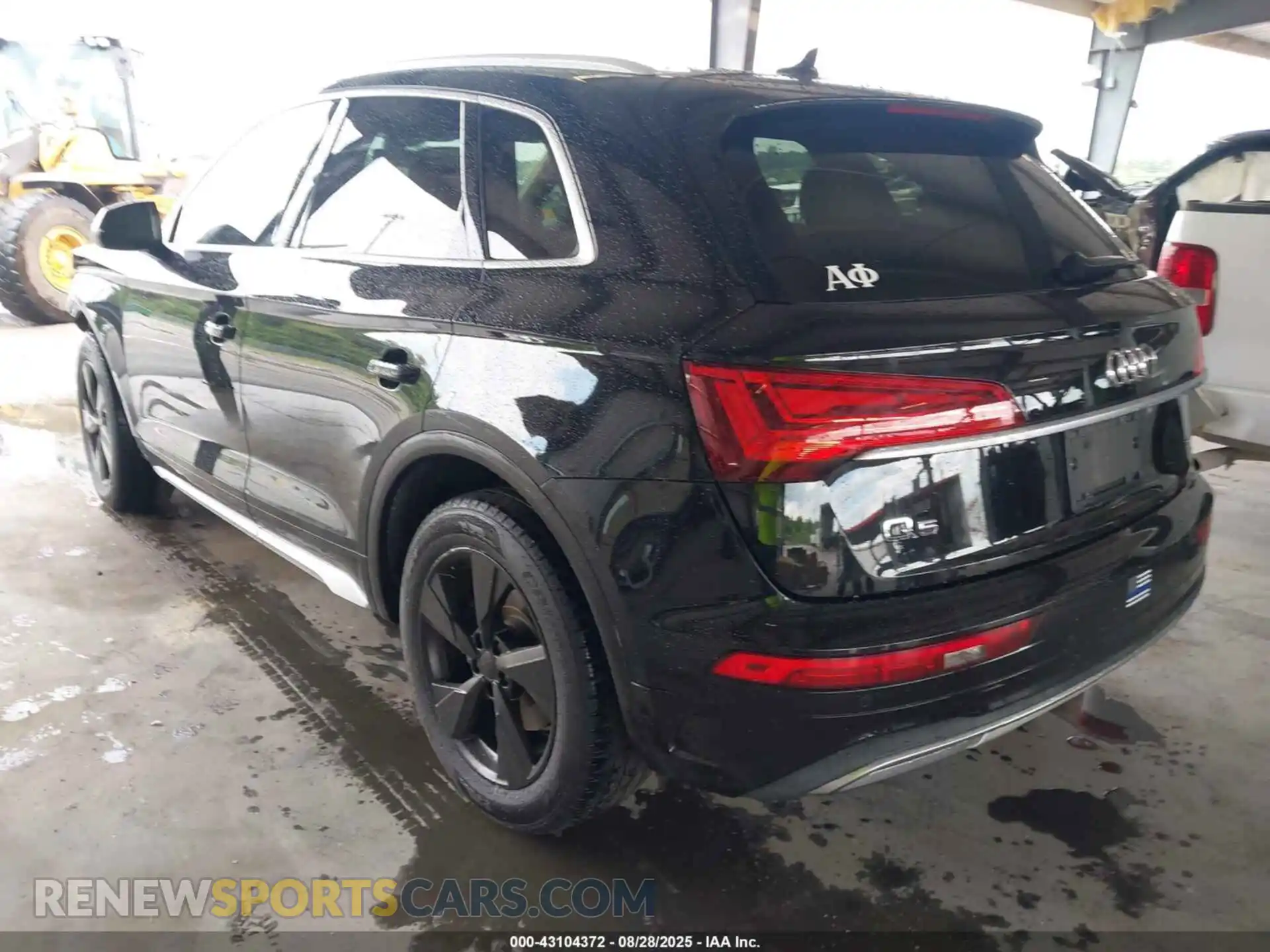 3 Photograph of a damaged car WA1BBAFY8N2083012 AUDI Q5 2022
