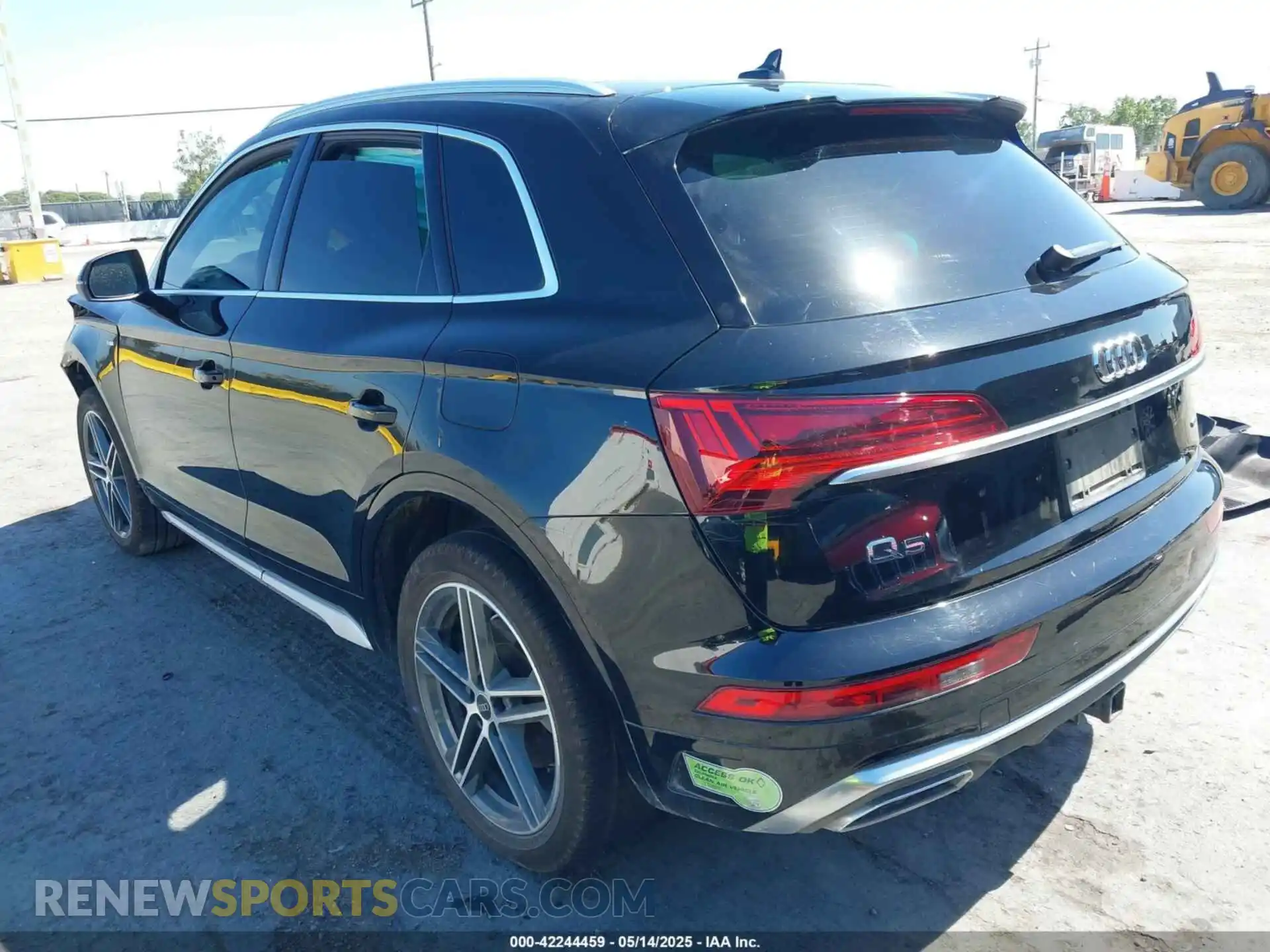 3 Photograph of a damaged car WA1E2AFYXN2014254 AUDI Q5 2022
