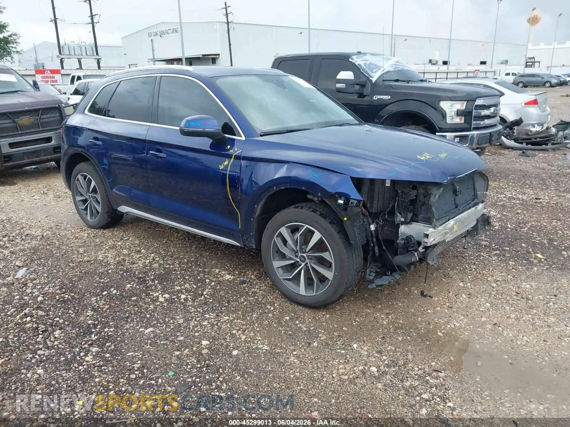 1 Photograph of a damaged car WA1EAAFY3N2115395 AUDI Q5 2022