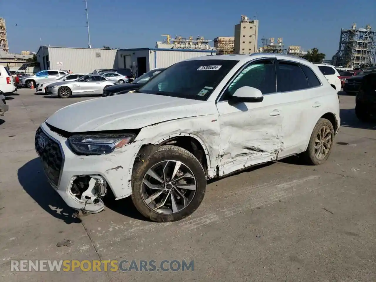 1 Фотография поврежденного автомобиля WA1EAAFY5N2133719 AUDI Q5 2022