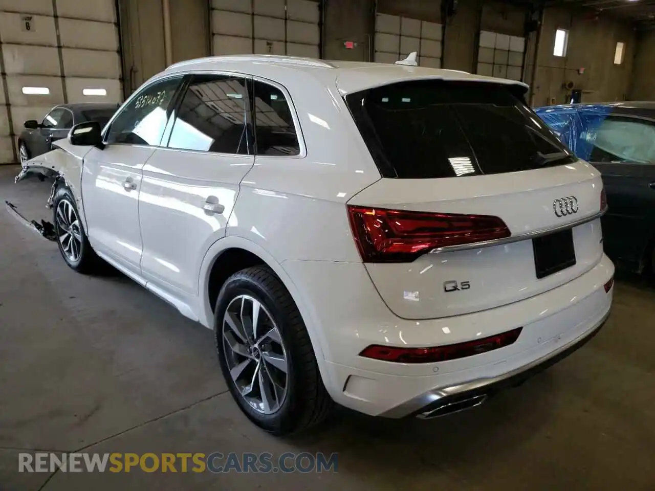 3 Photograph of a damaged car WA1EAAFY6N2107341 AUDI Q5 2022