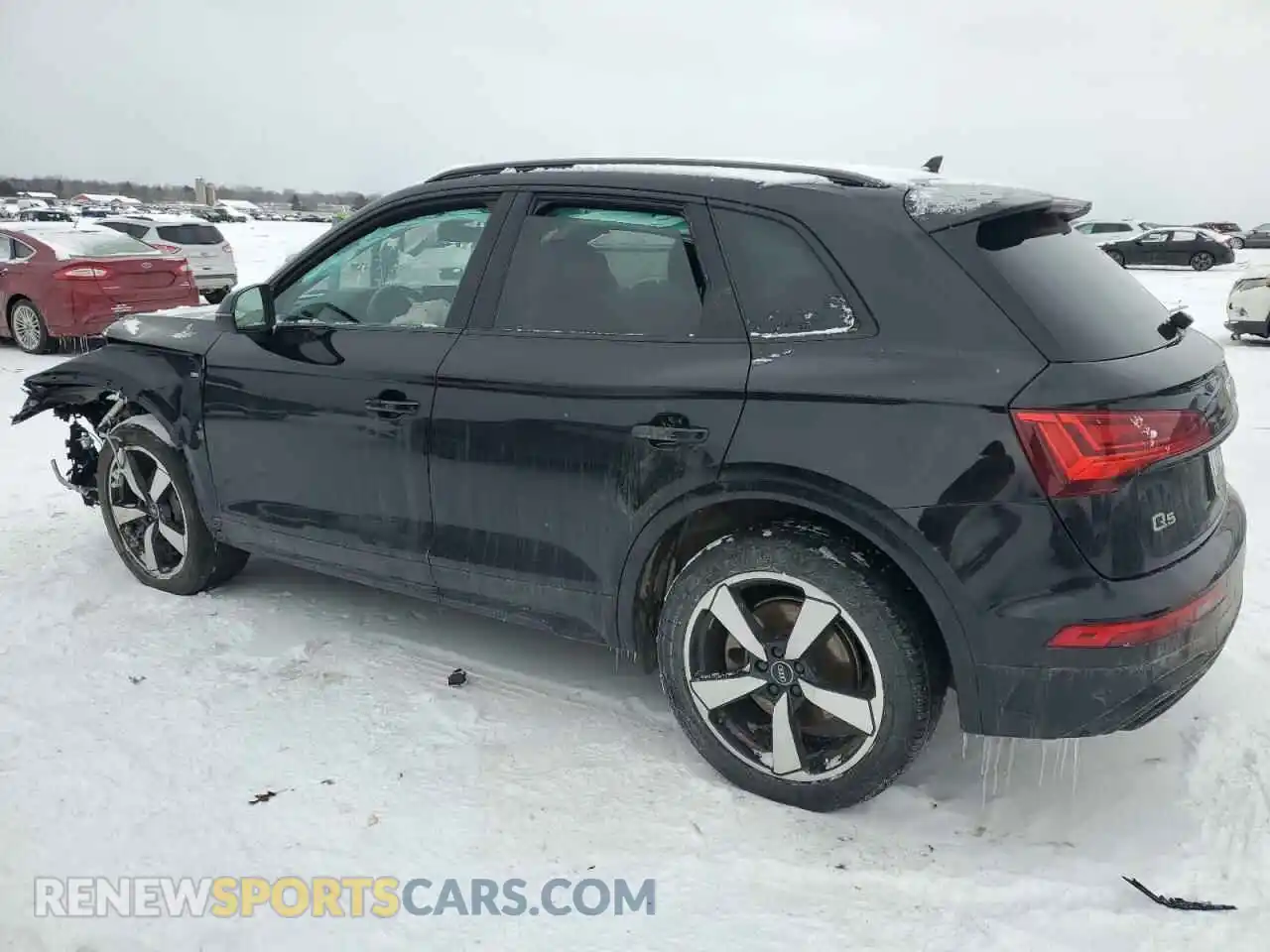 2 Photograph of a damaged car WA1EAAFY8N2042895 AUDI Q5 2022
