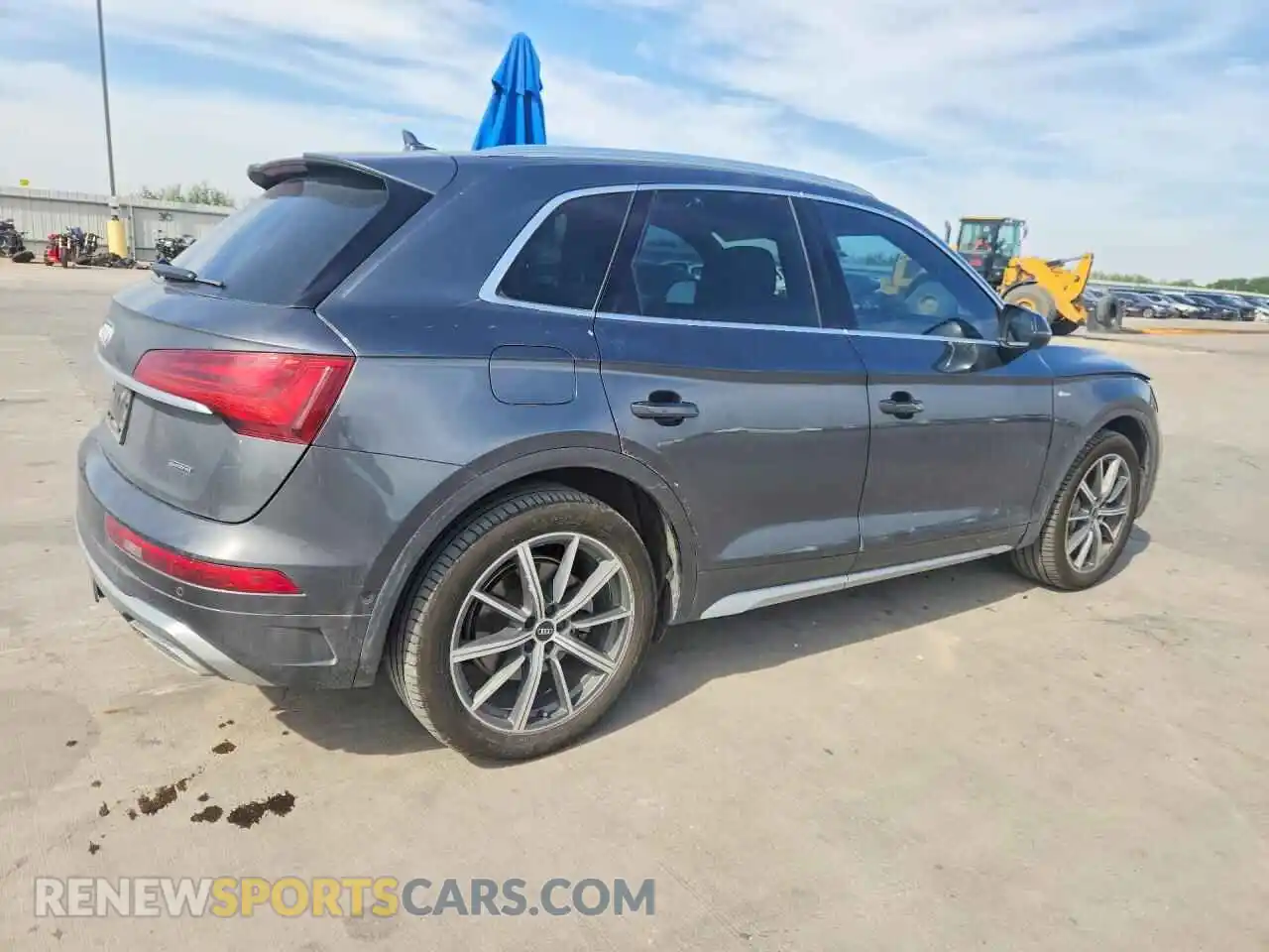 3 Photograph of a damaged car WA1F2AFY9N2091539 AUDI Q5 2022