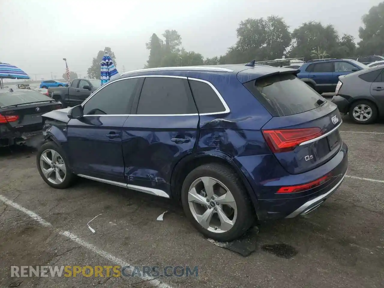 2 Photograph of a damaged car WA1FAAFY9N2047673 AUDI Q5 2022