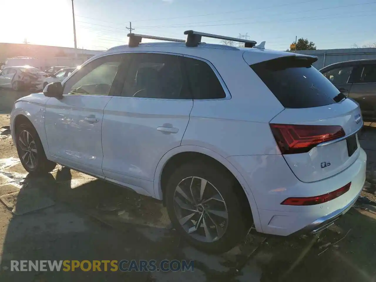2 Photograph of a damaged car WA1GAAFY3N2021073 AUDI Q5 2022