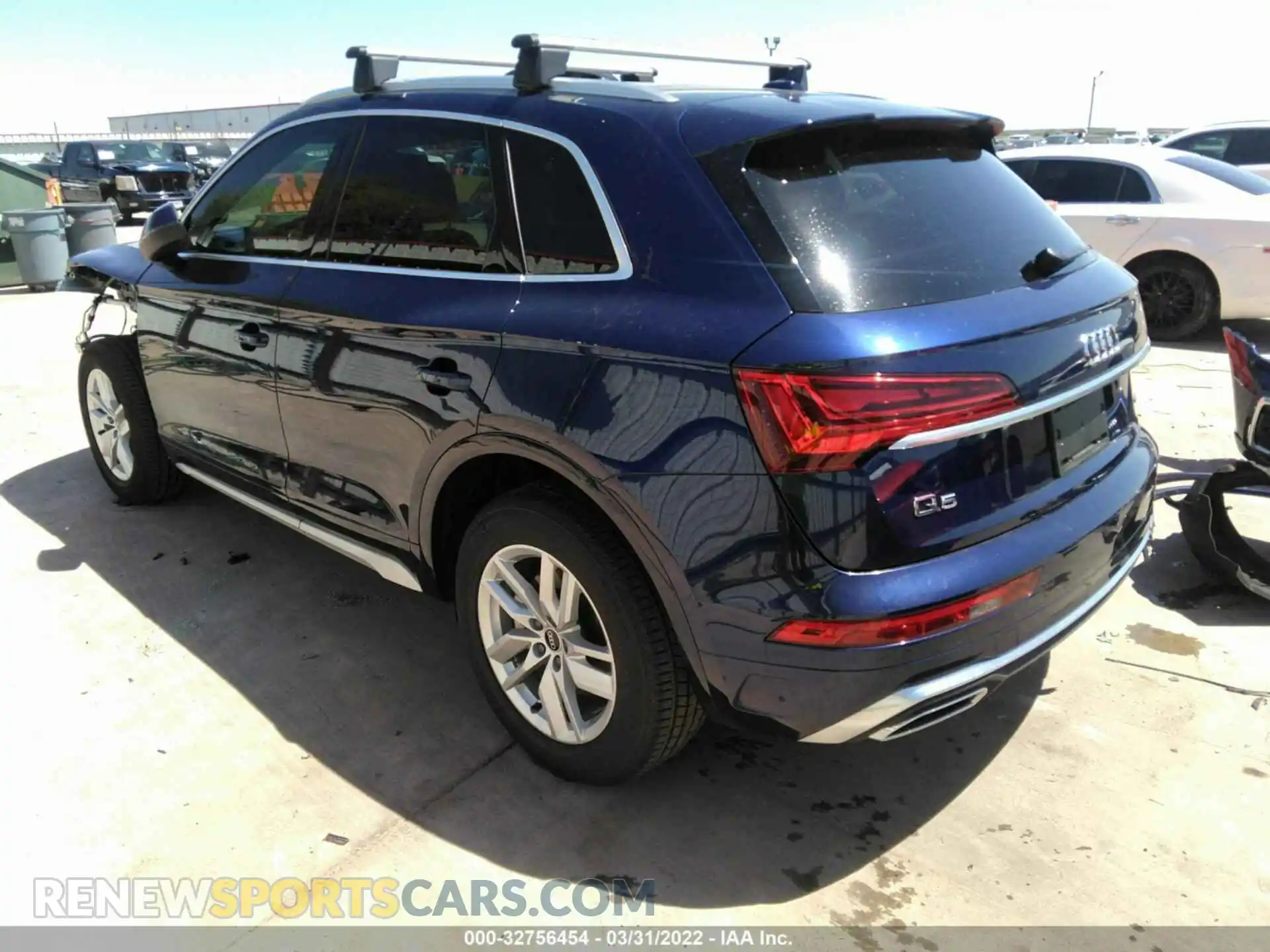 3 Photograph of a damaged car WA1GAAFY5N2002136 AUDI Q5 2022