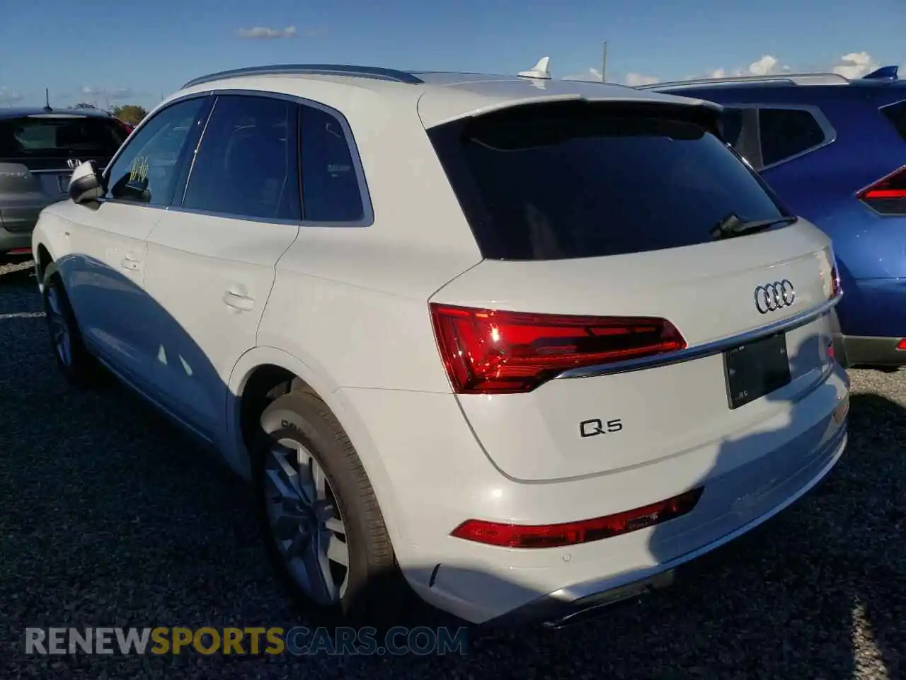 3 Photograph of a damaged car WA1GAAFY7N2075489 AUDI Q5 2022