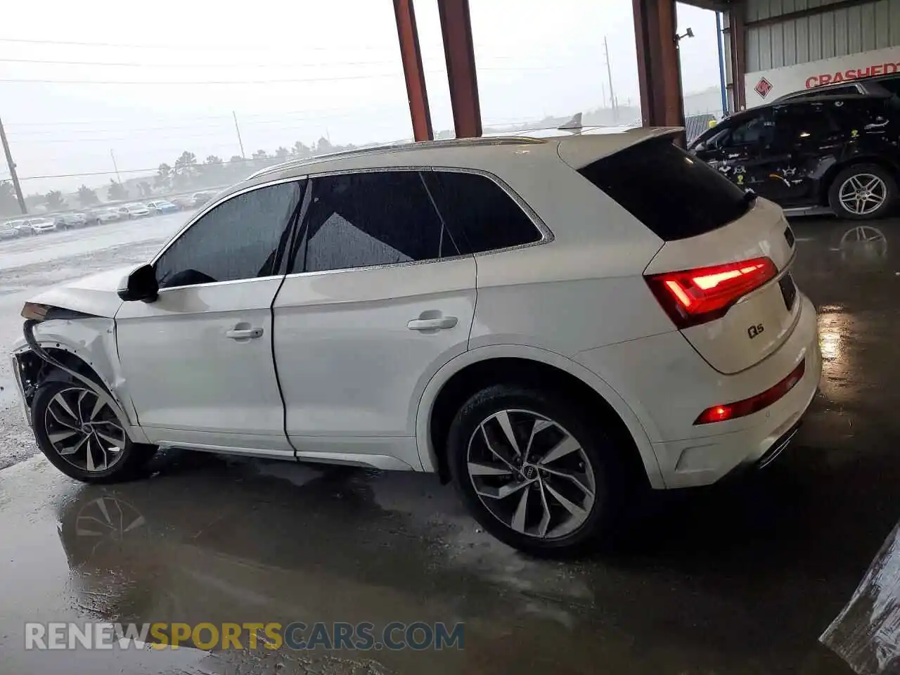 2 Photograph of a damaged car WA1GAAFY8N2098814 AUDI Q5 2022