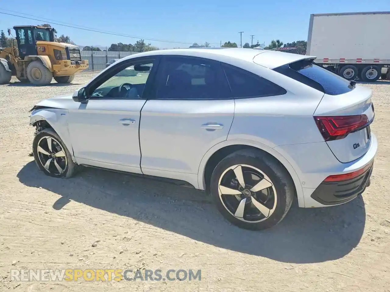 2 fotografías del automóvil dañado WA16AAFY3P2118711 AUDI Q5 2023