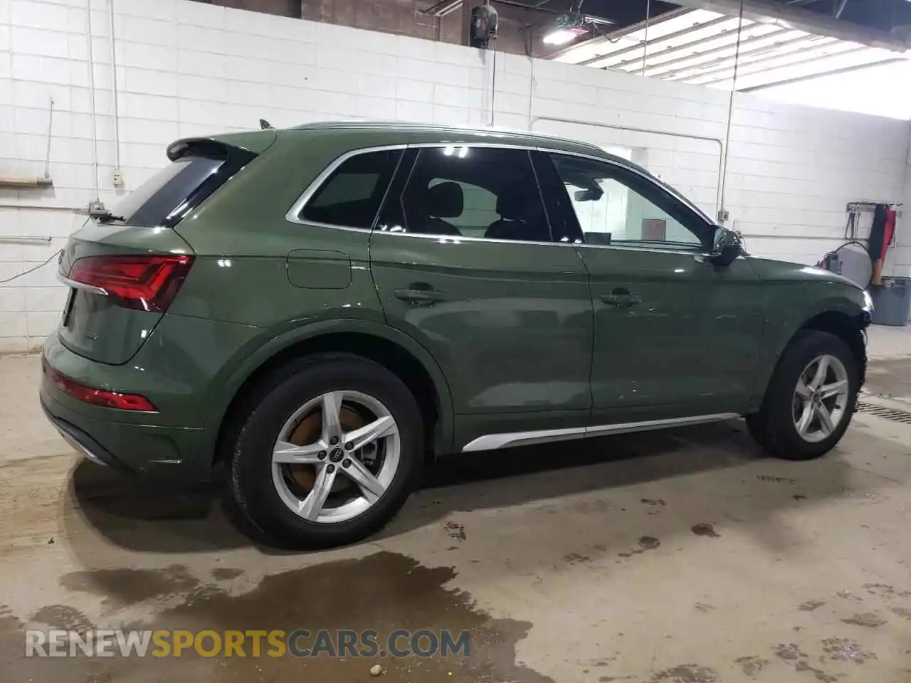 3 Photograph of a damaged car WA1ABAFY1P2082847 AUDI Q5 2023