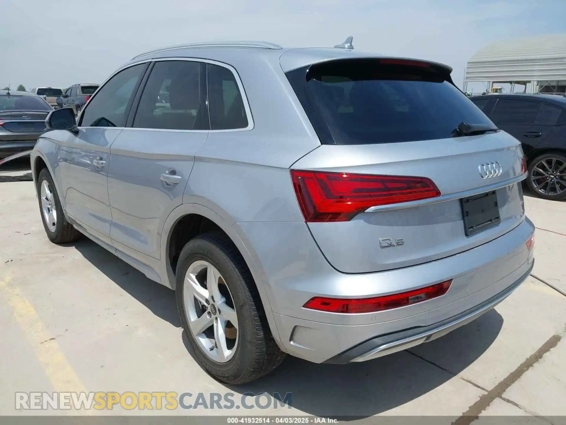 3 Photograph of a damaged car WA1ABAFY1P2109822 AUDI Q5 2023