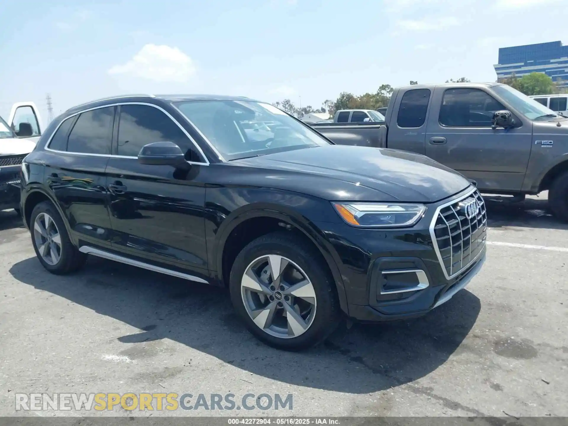 1 Photograph of a damaged car WA1ABAFY2P2132364 AUDI Q5 2023