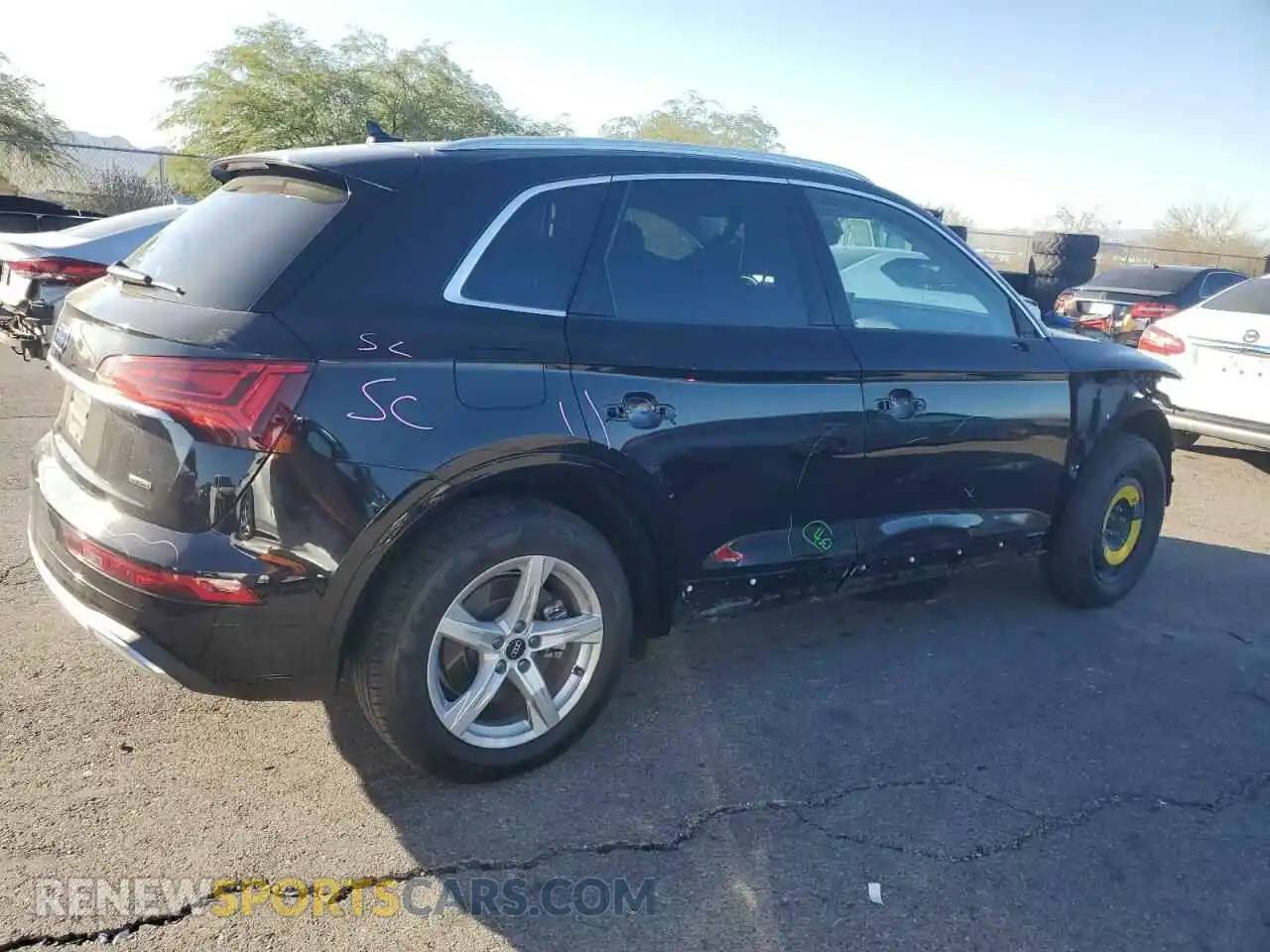 3 Photograph of a damaged car WA1ABAFY5P2038785 AUDI Q5 2023