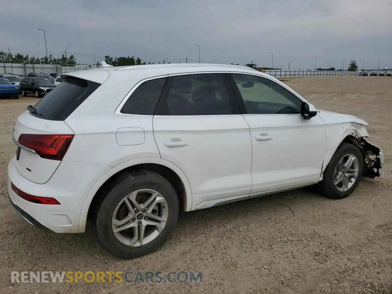 3 Photograph of a damaged car WA1ABAFY8P2153381 AUDI Q5 2023