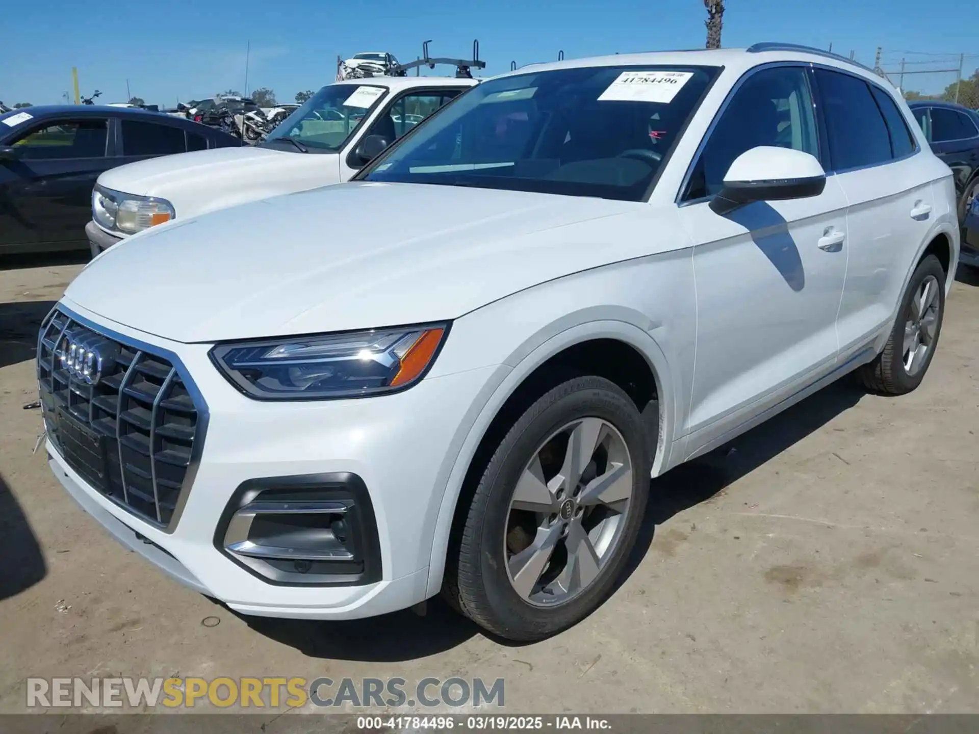 2 Photograph of a damaged car WA1BBAFY1P2007702 AUDI Q5 2023
